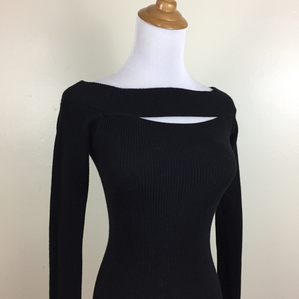 G By GUESS Cut Out Front Knit Stretch Dress - Picture 3 of 6